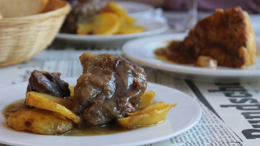 Seville: Tapas Tour Across the River in Triana - Calle Alfarería, river views, and the final stop
