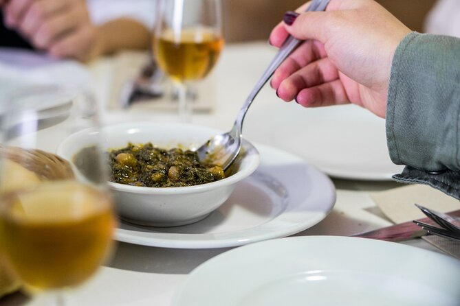 Seville: Triana Market Tapas Tour - Points to consider before booking