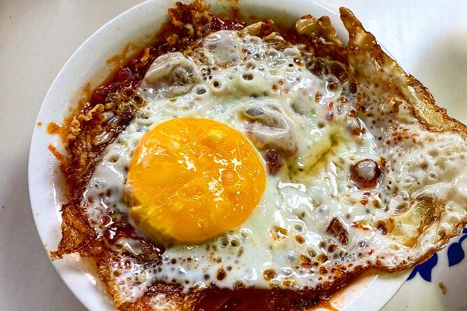 Seville: Triana Market Tapas Tour - How the two-hour food route unfolds