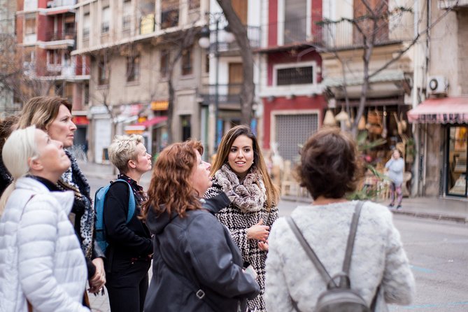 Shore Excursion: City Tour with Tapas in 11th Century Monument - Should you book it?