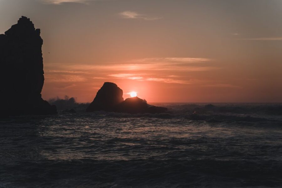 Sintra: Sunset Hike, Tapas & Wine at Secret Beach - The half-hour walk to the secret beach