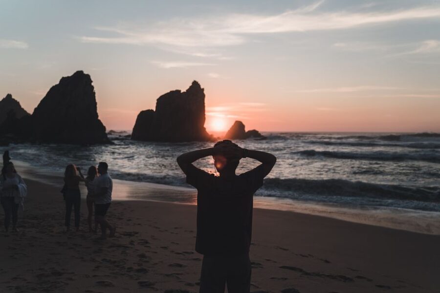 Sintra: Sunset Hike, Tapas & Wine at Secret Beach - Why the guides make a difference
