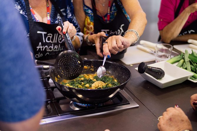 Spanish Cooking Class and Dinner in Seville - Cooking Spanish food inside Triana Market