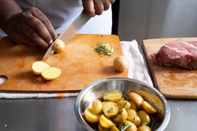 Spanish Tapas Cooking Class + Unlimited Wine (6-Course Meal) - Gambas al ajillo brings the heat