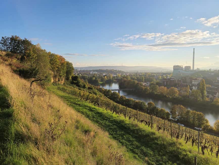 Stuttgart: Exklusive Floßboote Finne & Fischle - From Mühlhausen to Bad Cannstatt, the scenic heart of the ride