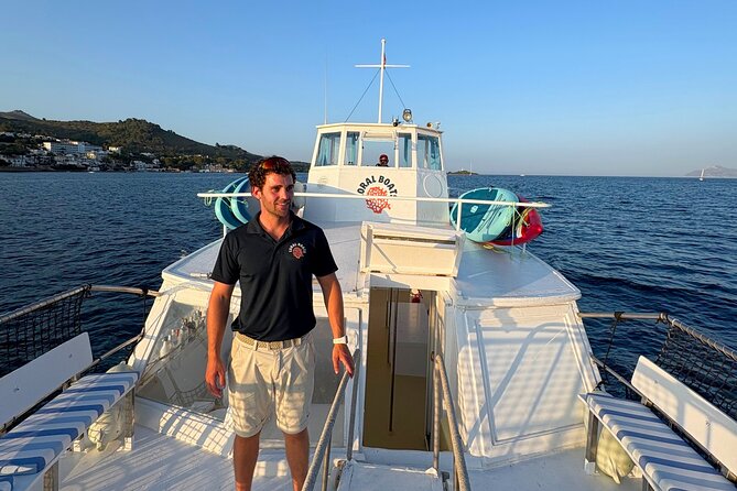 Sunset Cruise in Alcudia with Tapas & Swimming - What the three-hour schedule feels like