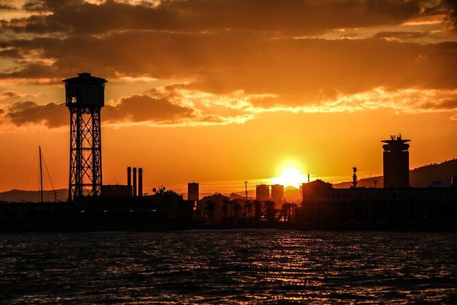 Sunset Sailing Experience with Live Sax Music and Spanish Tapas - Why the Small Group Matters