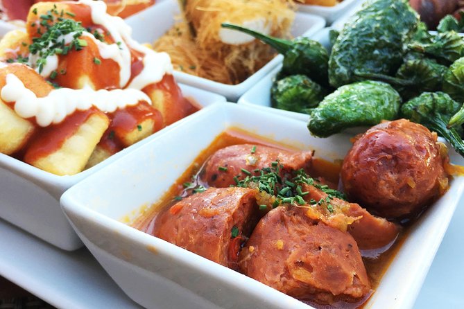 Sunset, tapas and Triana - What the guides can add to the experience