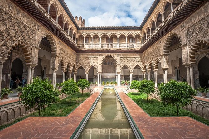 Tapas and Wine Tasting Tour in Seville Small Groups and Jewish Quarter - Key points to know before booking