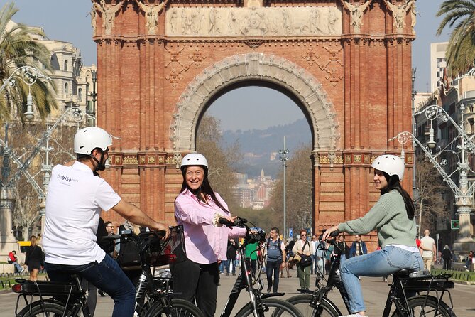Tapas Tasting Bike/E-Bike Tour in Barcelona - Port Olímpic and Barceloneta