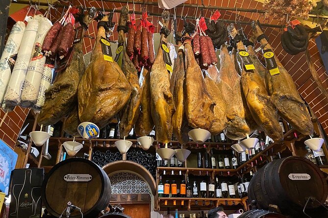 Tapas&Tours with Leo - Tasting Culture and History - Ending at Fuente de las Batallas