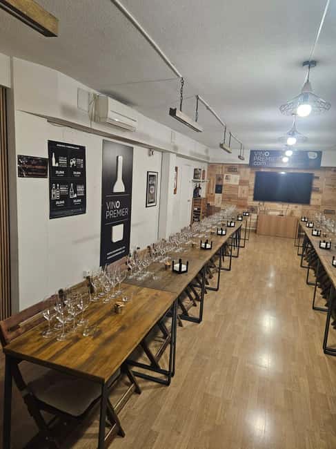 Tasting 3 glasses of wine + 3 tapas - What this Madrid wine tasting actually offers