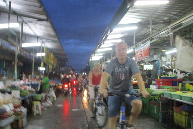 Thai Tapas Food Experience by Bicycle Including Dinner - Visiting one of Bangkok’s biggest fresh markets