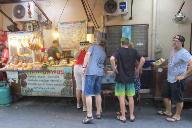 Thai Tapas Food Experience by Bicycle Including Dinner - Who will get the most from this ride