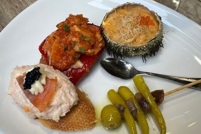 The Best of San Sebastian: Pintxo Icons & Local Secrets - Should you book the San Sebastian pintxos tour?