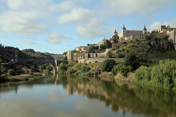 Toledo Tour with Tapas, Wine Tasting and Optional 3 Monuments - Why Toledo works so well as a Madrid day trip