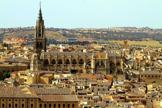 Toledo Tour with Tapas, Wine Tasting and Optional 3 Monuments - Santo Tomé, Santa María la Blanca, and San Juan de los Reyes