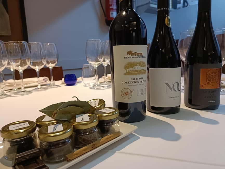 Toledo: Wine, EVOO, and Tapas Tasting - A compact introduction to La Mancha in Toledo