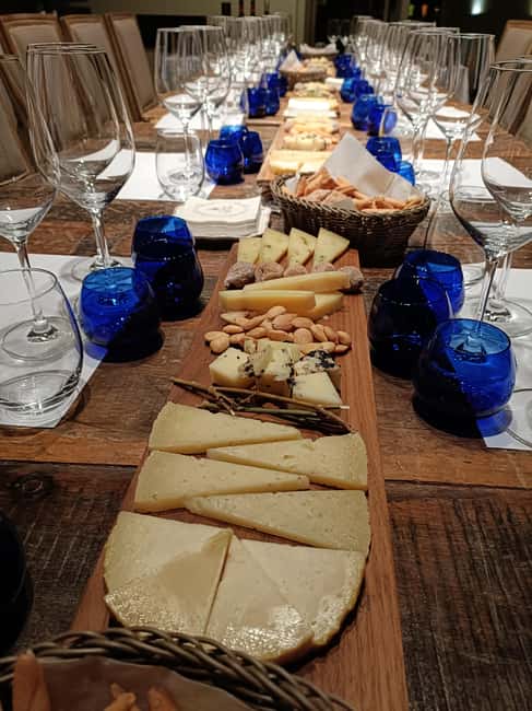 Toledo: Wine, EVOO, and Tapas Tasting - Starting at ENODIFUSION in central Toledo