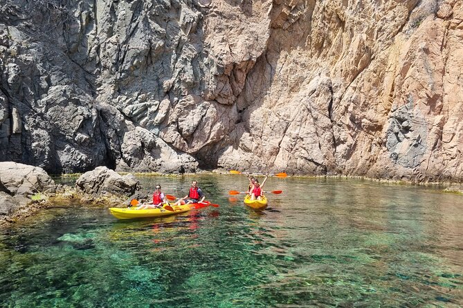 Tossa de Mar: Kayak & Snorkel Tour with Paella from Barcelona - Three hours along the Costa Brava by kayak