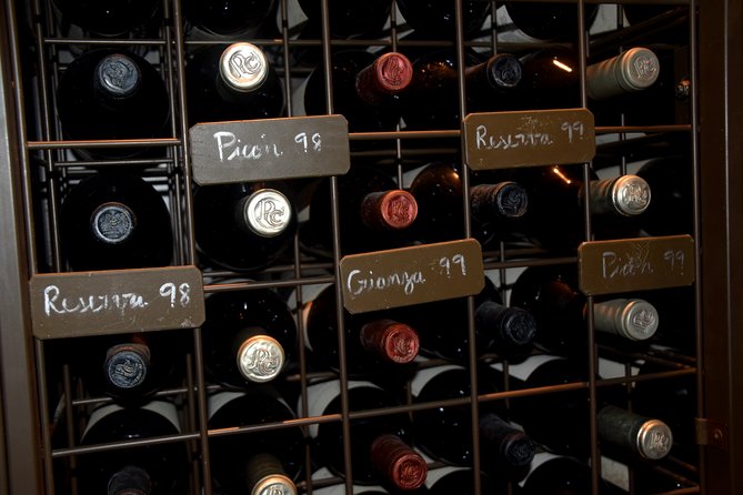 Tour in Ribera del Duero "like a native", with traditional Spanish tapas - Castilian tapas with local wine