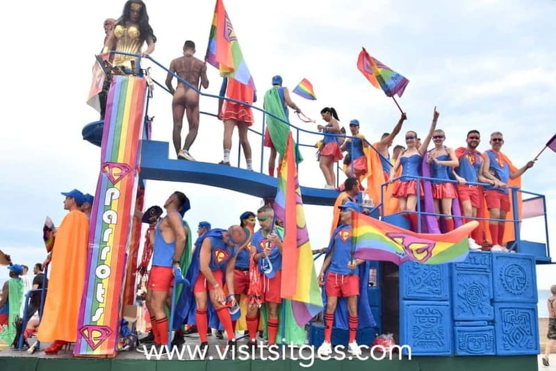 Tour in Sitges ( Bcn): Cultural diversity, tapas and beach - A useful introduction to Sitges’ art and culture