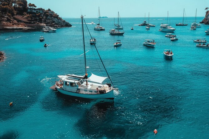 Traditional Mallorquin Llaut Cruise with Tapas and Drinks - Price, value, and who should book