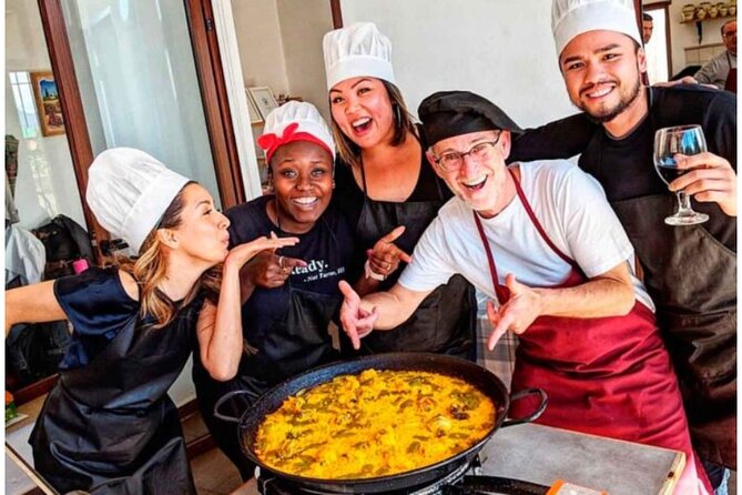 Traditional Paella & Sangría Workshop & Spanish Meal in Madrid - Key points at a glance