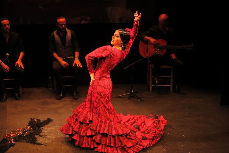 Triana: Authentic Flamenco & Tapas Tour - Key points to know before booking