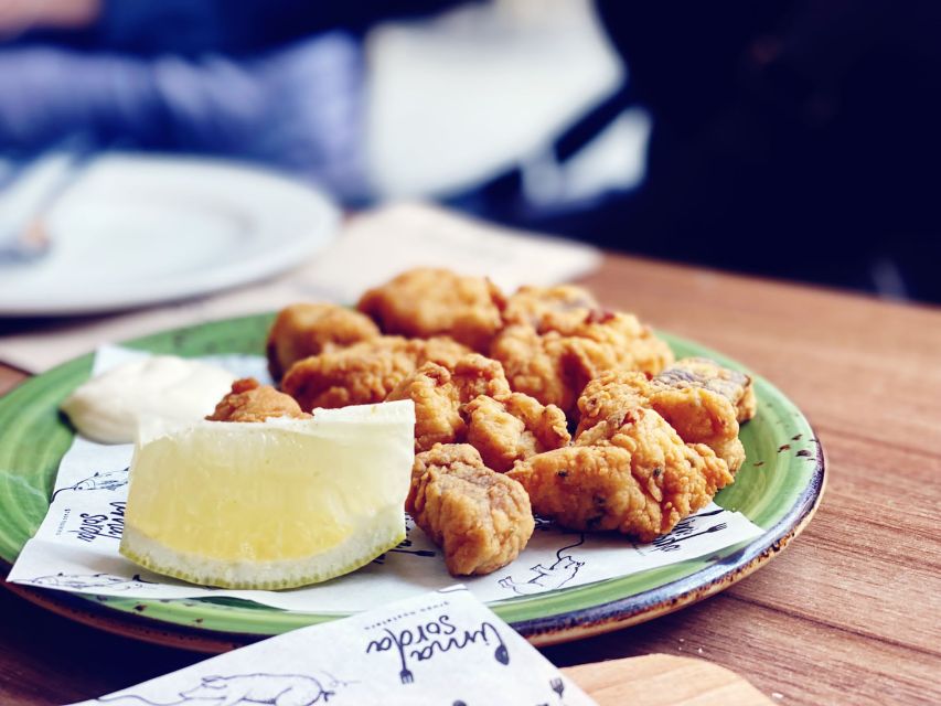 Triana: Authentic Flamenco & Tapas Tour - Who should book this experience?