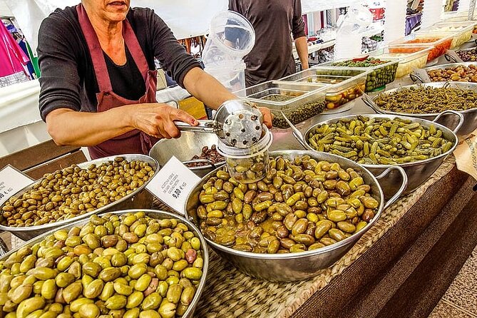 True Taste of Granada Old Town & Albaicin Tapas Tour - Granada Cathedral and the old town’s Moorish market