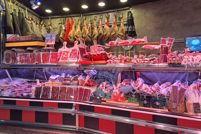Valencia Food Tour: Tapas, Drinks and Delights with a Local - Central Market, where the ingredients make sense