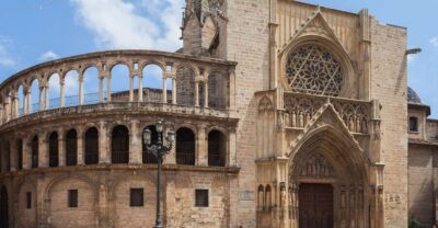 Guided City Walking Tour with Tapas Tastings