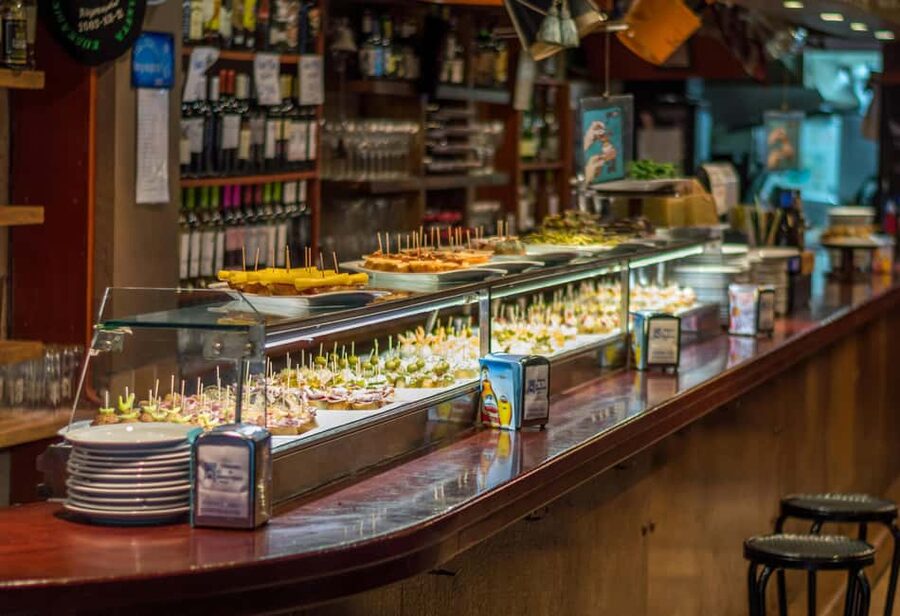 Valencia: Mysteries, Legends, & Local Tapas Experience - Torres de Serranos and the final city view