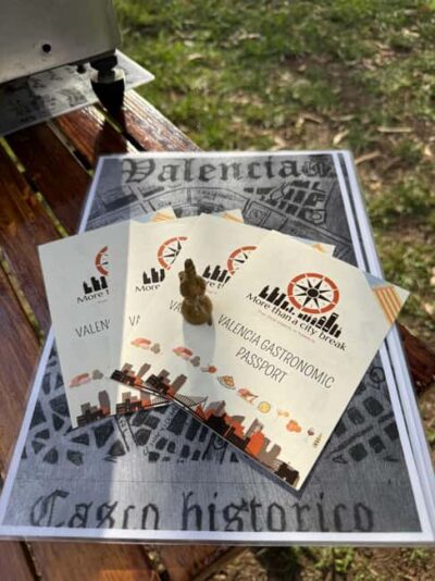 Valencia Old Town flavour walk: tapas & drinks by local