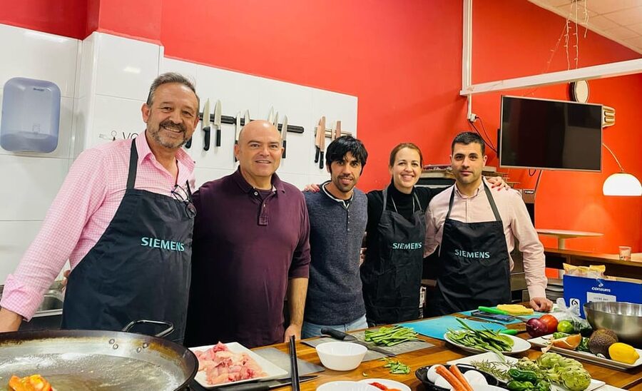 Valencia: Paella Workshop and Algiros Market Visit - Key points at a glance
