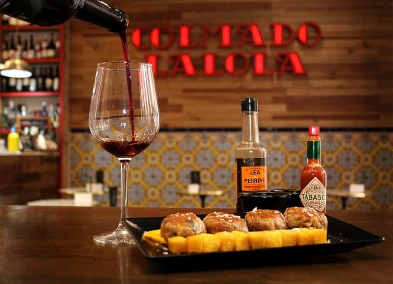 Valencia Tapas and Sightseeing Guided Tour - Plaça de la Mare de Déu and Valencia’s beginnings