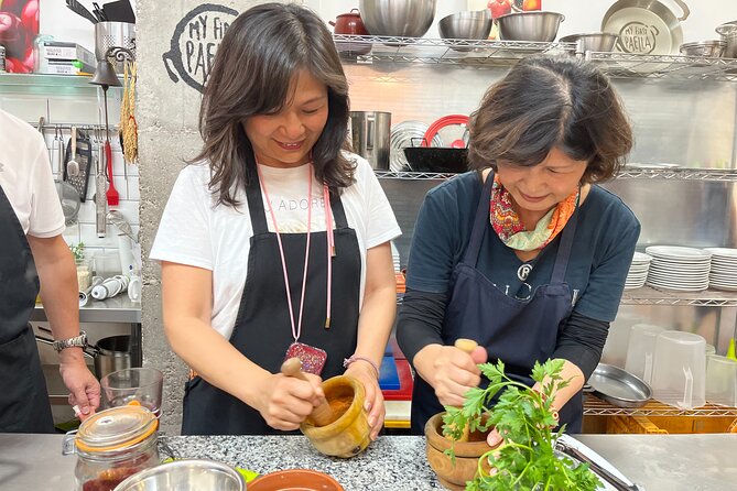 Valencian Paella Cooking Class, Tapas & Sangria - Evening - Arriving at 5 pm in Quatre Carreres