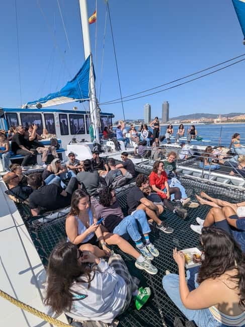 Vermouth on Catamaran: A Gastronomic Experience in Barcelona - What the appetizers and drinks add