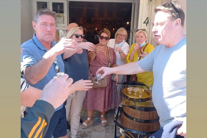 Wine Lovers: Winery Tour w/ Tasting & Tapas (Albufeira/Vilamoura) - What can affect the quality of the experience