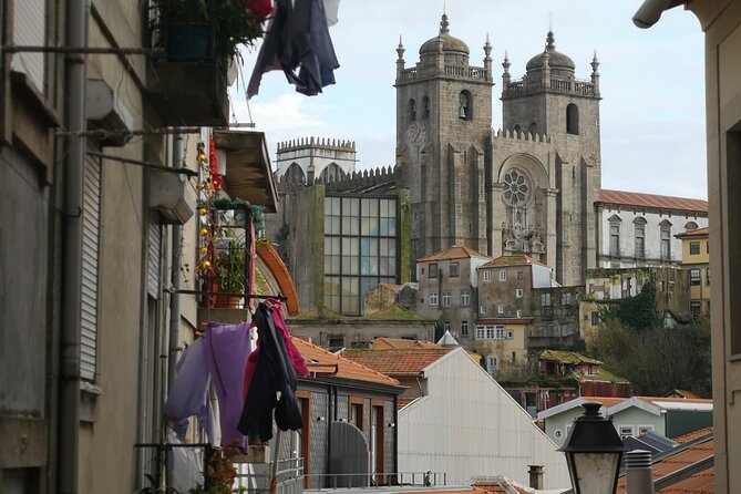 Wine, Tapas and Winery Tour - Ribeira, the Douro, and the Luis I Bridge