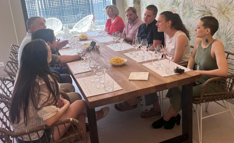 Wine Tasting and local tapas delight in Cordoba - The Córdoba tapas pairing