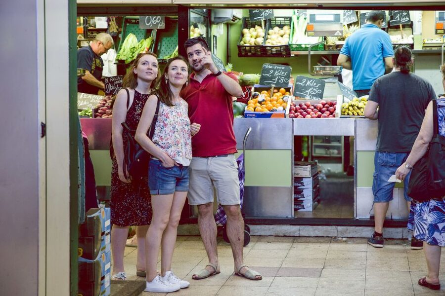 Zaragoza: Midday Market and Tapas Tour - Specialty shops and Aragonese ingredients